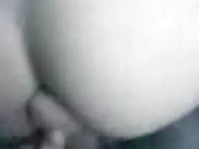 لڑکا سو نہیں سکتا اور سوتیلی ماں اپنی بے خوابی پر قابو پاتی ہے۔