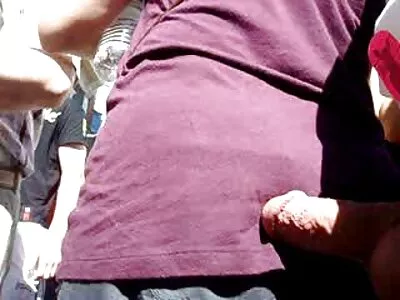 ایک سفید MILF اور BBC کے درمیان POV نسلی مباشرت